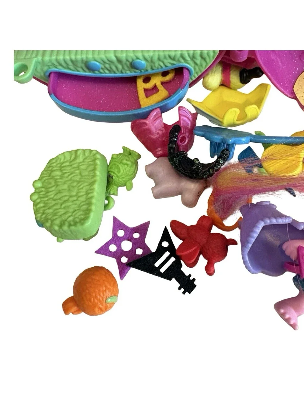 DreamWorks Trolls World Tour Poppy's Stylin' Pod with Poppy Figure Playset